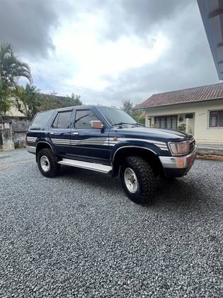 TOYOTA HILUX SW4 2.8 4X4 8V DIESEL 4P MANUAL